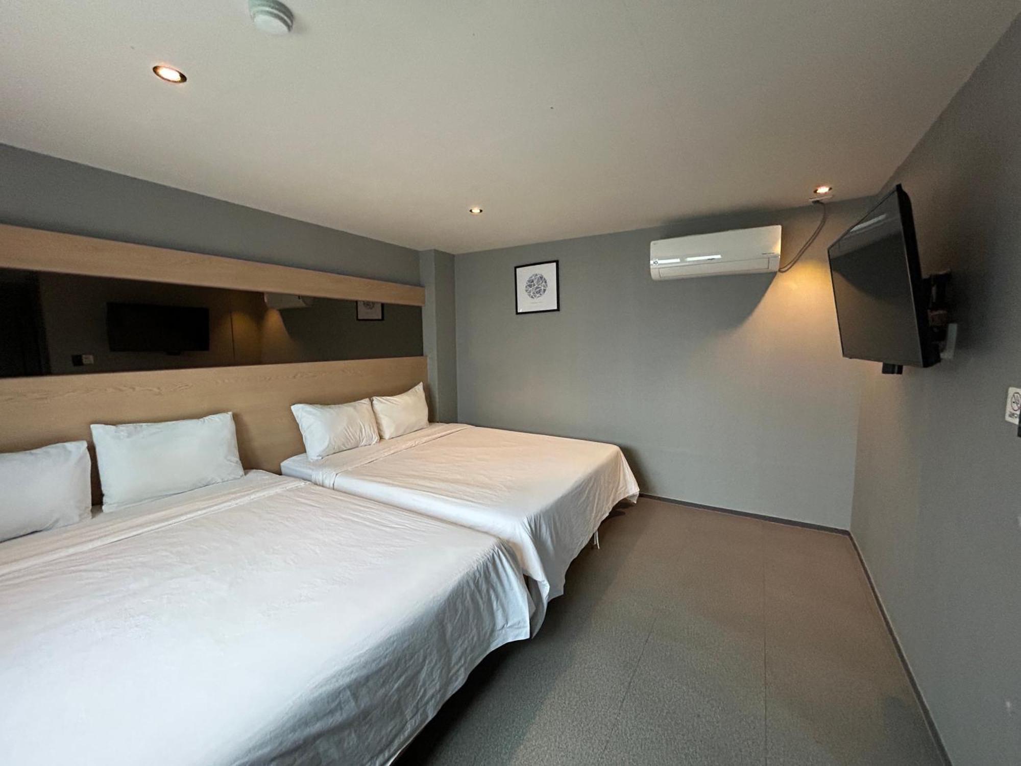Deluxe Motel Geoje Esterno foto