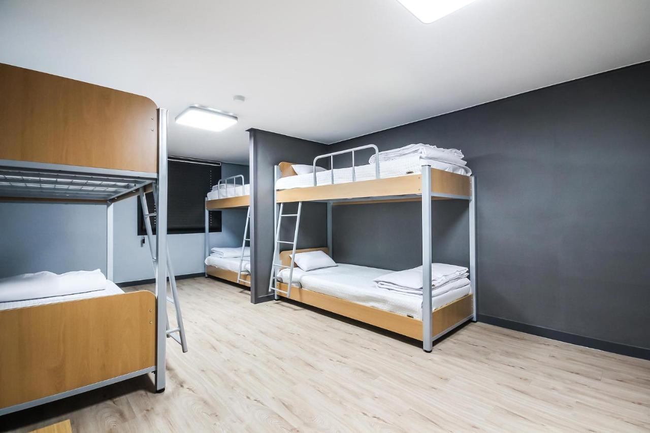 Deluxe Motel Geoje Esterno foto